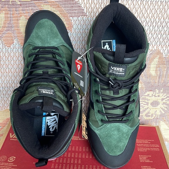 Vans WMNS Ultrarange Exo
Mountain View
VN0A5KS5BD6
Sneakers Boots - Picture 14 of 16